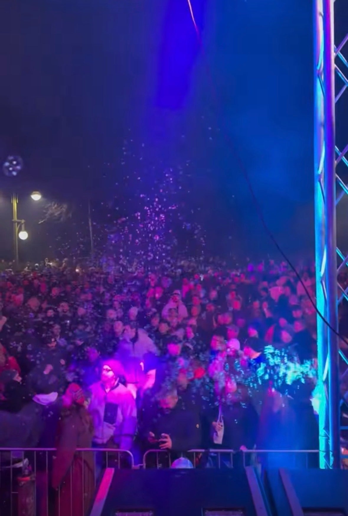 Mitternacht Hessen Bühne